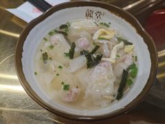 手包小馄饨-龍堂蟹黄小笼包(万家丽店)