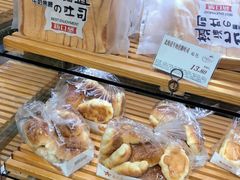-苹果花园(乳山路店)