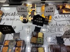 -红跑车(朝晖店)
