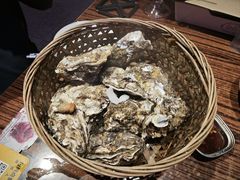 -蚝堡海鲜·威海菜·海肠捞饭·烧烤·亚洲吃蚝公司(幸福门店)