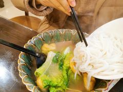-刘老头云南过桥米线