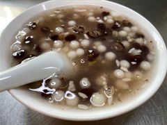 -芳婆糕团店(王府大街店)
