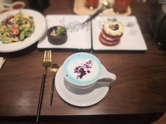 -ZING COFFEE 镜咖啡