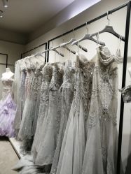 -Renee芮亦婚纱