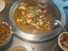 -大河宴·椒麻鱼火锅(北京路中和美食街店)