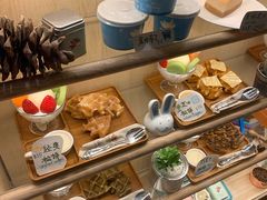 -猫的天空之城概念书店(束河店)