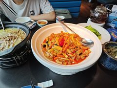 -凤凰湘语·平价海鲜餐厅(浦东旗舰店)