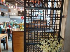 -后院烤吧·木炭烧烤·烤鱼·云贵川火锅(忻州古城店)