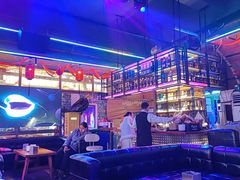 -喜鹊音乐酒馆(西街店)