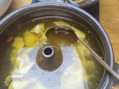 -云海肴·汽锅鸡·云南菜(天山百盛优客店)