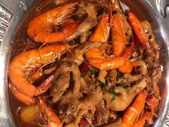 鸡爪煲-胖哥俩肉蟹煲(湖滨银泰in77店)