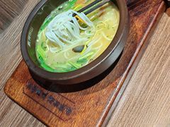 -良米山·云南野生菌过桥米线(上海首店)