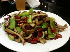 -清真磊磊烧烤老店(饮虎池街34号店)