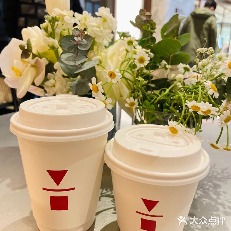 下雨天也要喝咖啡☕️