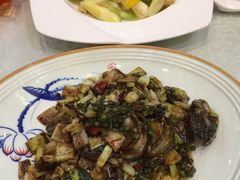 -鹊华居·地道鲁菜·海鲜·融合味(大明湖店)