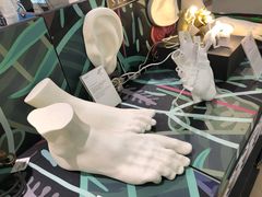 -文艺复兴百货(米兰大教堂广场店)