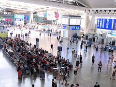 -星巴克(广州南站A18检票口楼上)