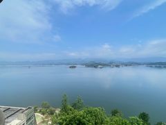 -千岛湖忆湖度假酒店(中心湖景区店)