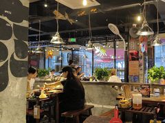 -萍姐火锅·公路夜市(武汉首店)