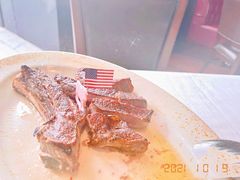 -Wolfgang’s Steakhouse 沃夫冈牛排馆(上海白玉兰广场店)