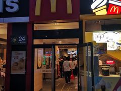 门面-麦当劳(沙井京基百纳广场店)