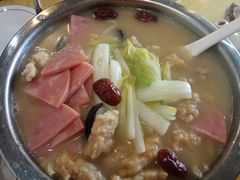 -龙香居海鲜浑锅家常菜·特色驴肉