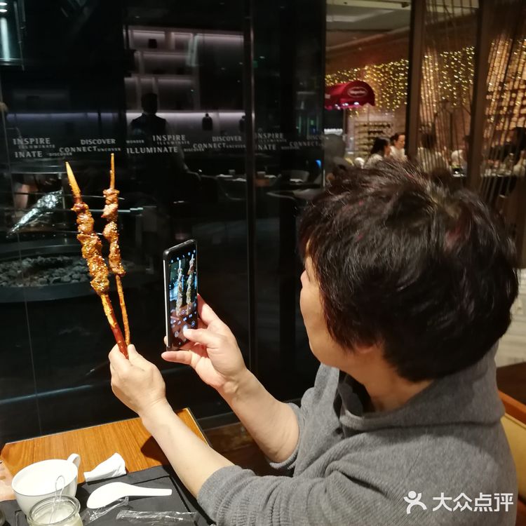 新疆大盘鸡拌面，开进五星级大酒店