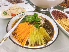 -蔼若春.传承三十年云南菜(金碧公园店)