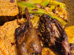 -嘎嘎鸭下巴·爆辣干锅(明教寺店)