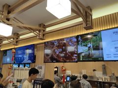 -霸王茶姬(南强街店)