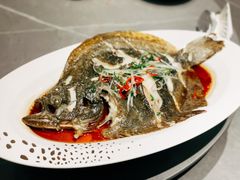 清蒸多宝鱼-神洲四海大酒楼(王府井澳门中心店)