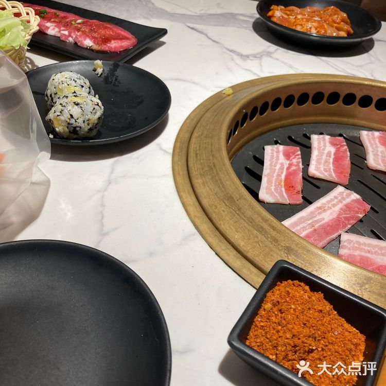 又来吃花味烤肉啦