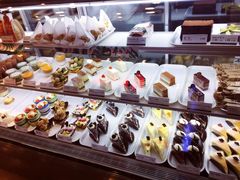 -樱花糕坊(凯德广场店)