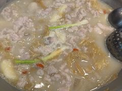-老来福·非遗酸汤兔(凯旋路店)