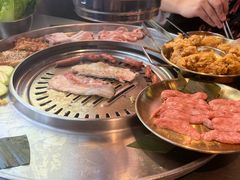 -哈哈碳都·牛肋条无限自助烤肉(台江万达店)