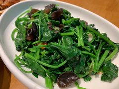 -莲香西域·正宗新疆菜(龙华店)