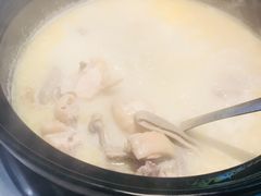 胡椒猪肚鸡-顺德公广东猪肚鸡·煲仔饭(白石洲店)