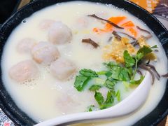 -渔米丰·广府鱼汤米线(光明广场店)