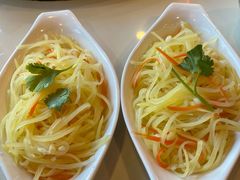 炝拌土豆丝-江湖水乡铁锅炖魚(周庄嘉园店)