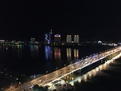 -醉江景酒店式公寓(桐庐利时广场店)