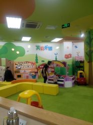 -莫莉幻想儿童乐园(哈尔滨王府井店)