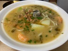 -面道赞宁海海鲜面(迎凤街店)