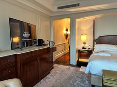 -广州富力丽思卡尔顿酒店