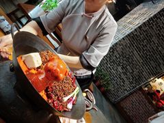 -白乐天毛肚火锅馆(南滨路店)