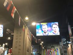 -马路牙子烧烤音乐酒馆(望京店)