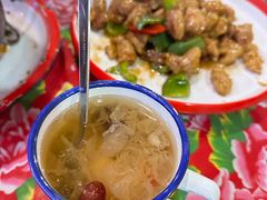 -闯关东东北农家菜(崂山石老人店)