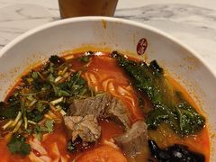 -康师傅私房牛肉面(申虹店)