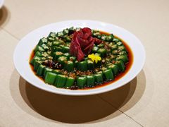 黑椒牛肉拼秋葵-将相和·海鲜蒸饺大连菜