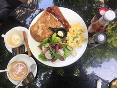 -Fern Forest Cafe