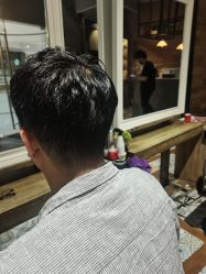-QZHAIR SALON